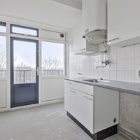 Rijswijk (ZH), Generaal Spoorlaan, galerijflat - foto 4