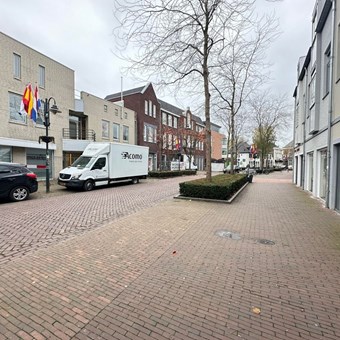 Veghel, Hoofdstraat, portiekflat - foto 2