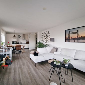 Schiedam, Lorentzplein, 3-kamer appartement - foto 2