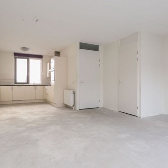 Zevenaar, Tasstraat, tussenwoning - foto 2