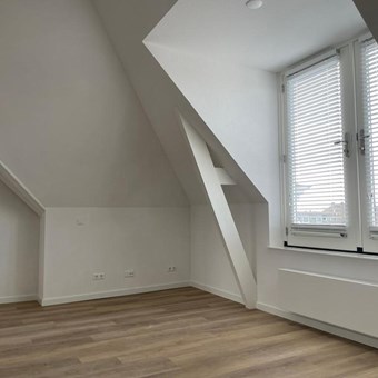 Leimuiden, Dorpsstraat, bovenwoning - foto 2