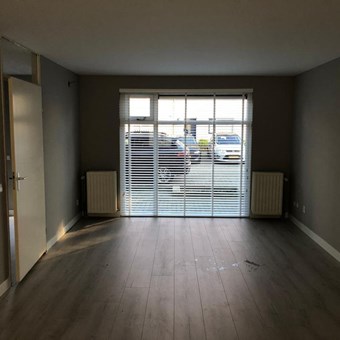 Almere, Tarantellastraat, tussenwoning - foto 2