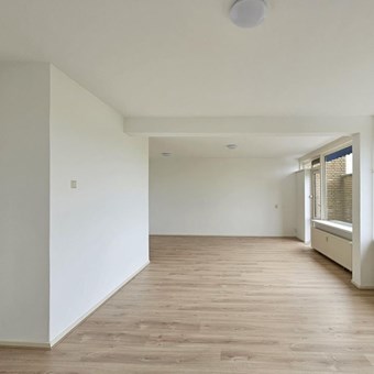 Voorburg, Van Tuyll van Serooskerkenstraat, bovenwoning - foto 3