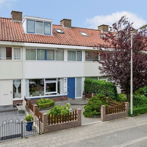 Amstelveen, Pluimessenlaan, tussenwoning - foto 1