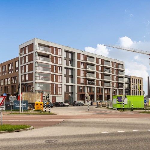 Utrecht, Laan van Verzetsstrijders, galerijflat - foto 1