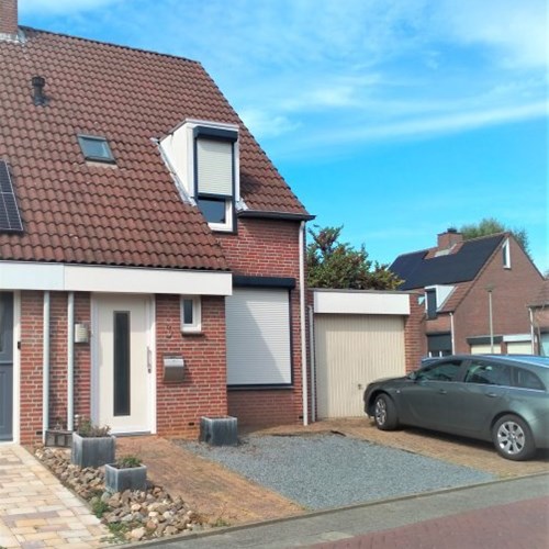 Brunssum, Touwslager, 2-onder-1 kap woning - foto 1