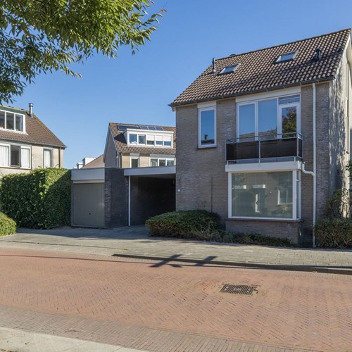 Leiderdorp, Buitendijklaan, vrijstaande woning - foto 1