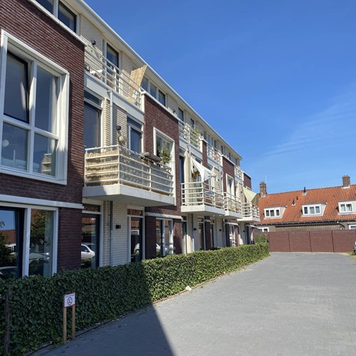 Leiden, Kruidenhof, bovenwoning - foto 1