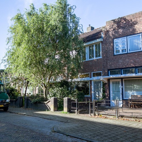 Breda, Leeuwerikstraat, tussenwoning - foto 1