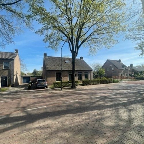 Cromvoirt, St.-Lambertusstraat, half vrijstaande woning - foto 1