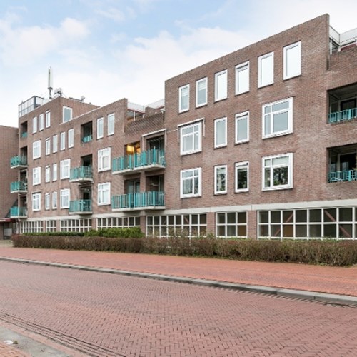 Drachten, De Lange West, galerijflat - foto 1