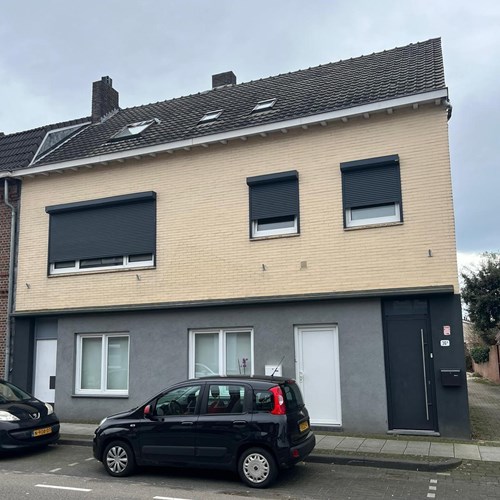 Kerkrade, Holzstraat, bovenwoning - foto 1