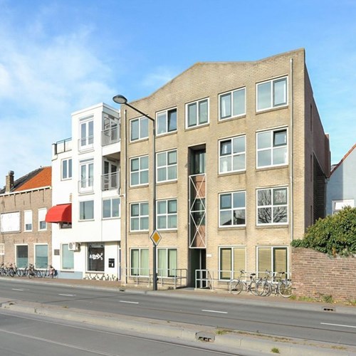 Delft, Zuidwal, bovenwoning - foto 1