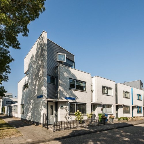 Almere, A Den Doolaardstraat, hoekwoning - foto 1