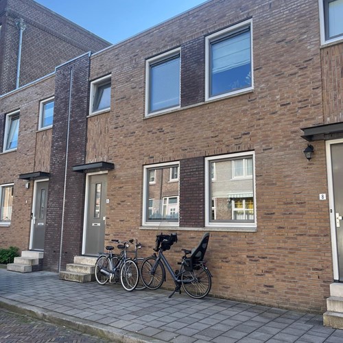 Dordrecht, Madoerastraat, tussenwoning - foto 1