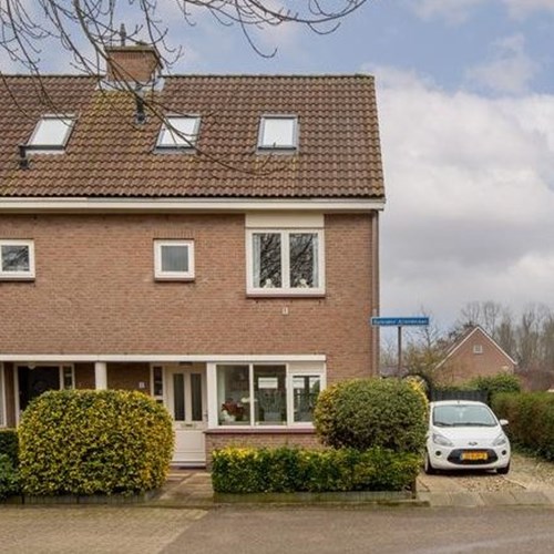 Beverwijk, Salvador Allendelaan, hoekwoning - foto 1