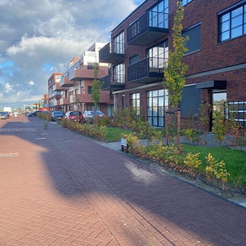 Almere, Noorwegenkade, benedenwoning - foto 1