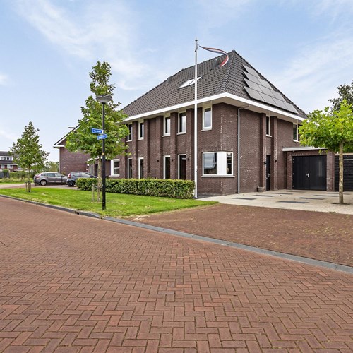 Heerhugowaard, Zevenblad, 2-onder-1 kap woning - foto 1