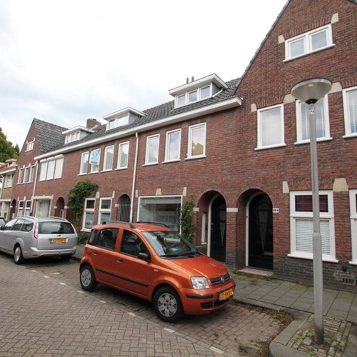 Tilburg, Galjoenstraat, tussenwoning - foto 1