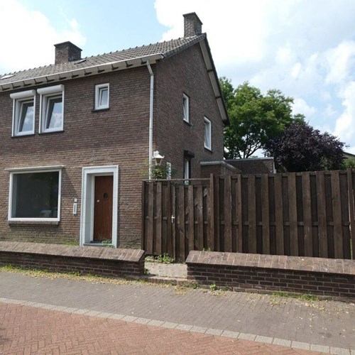 Geleen, Rijksweg Zuid, eengezinswoning - foto 1