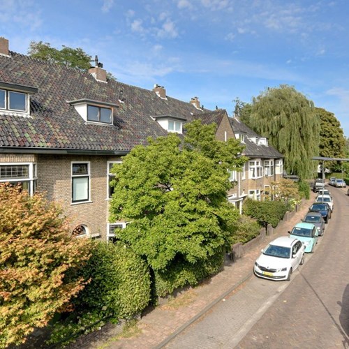 Breda, Rustlandstraat, tussenwoning - foto 1