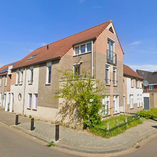 Helmond, Hemelrijksestraat, galerijflat - foto 1