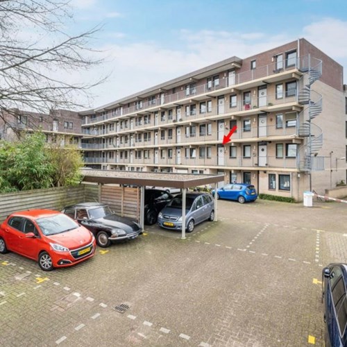 Apeldoorn, Loolaan, galerijflat - foto 1