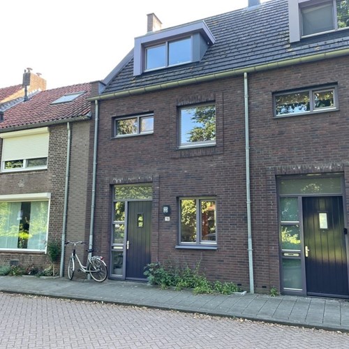 Tilburg, Ringbaan West, tussenwoning - foto 1